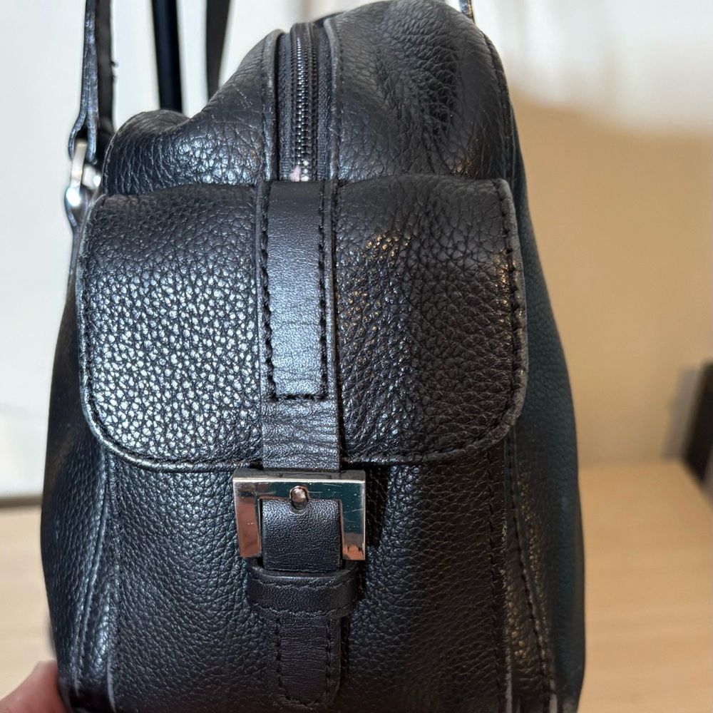 Longchamp Black Leather Handbag with Silver Buckle - Picture 7 of 9